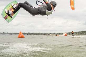 Jastarnia - obóz studencki Kitesurfing 18+