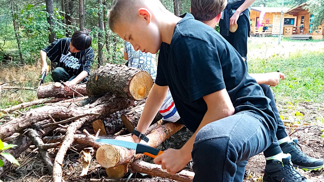 Obóz survivalowo przygodowy dla młodzieży, aktywne lato